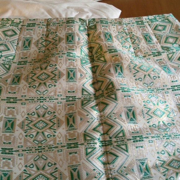 ⭐J Crew Metallic Embroidered Skirt - Picture 3 of 5